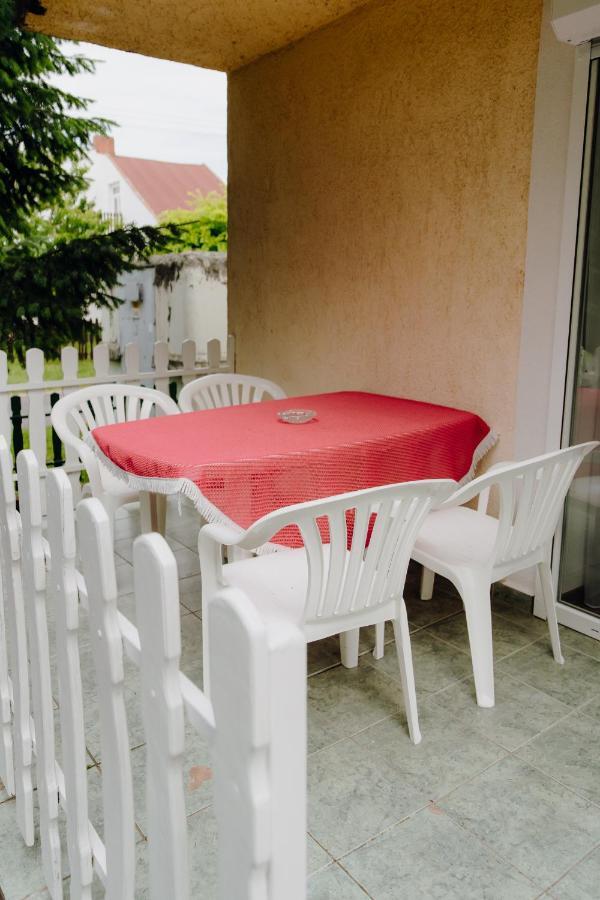 Nyirfa Apartman 본보야크바세기 외부 사진